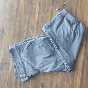 Columbia Capri pants
